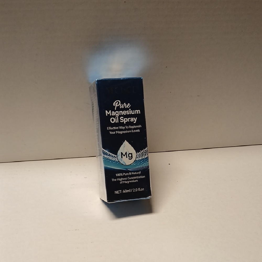 Yecuce Magnesium Oil Spray  NWT